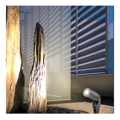 DC 24V 10W Led Spot Spike Yard Light RGBW 4in1 โทรศัพท์มือถือที่กันน้ําแสงกลางแจ้ง