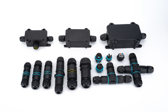สีดํา IP68 เครื่องเชื่อมเร็ว 24A 450VAC ช่องแยกกันน้ํา 2 ปิน