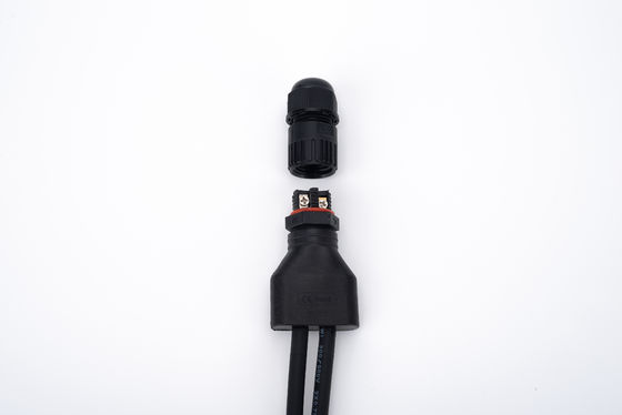 ป้องกันน้ํา IP68 กล่องแยกไฟฟ้า หนึ่งในหลาย Out Quick Connect สายเชื่อมต่อ