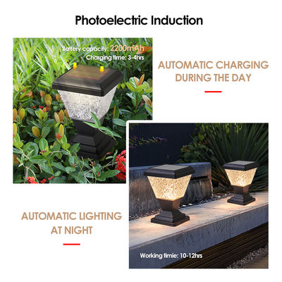 LED แสงอาทิตย์ลานกลาง IP65 ภายนอก กันน้ํา 3.5W 2200mAh วัสดุแอนติ-UV พลาสติกด้วยเลนส์ PC สําหรับทางเดินระเบียง