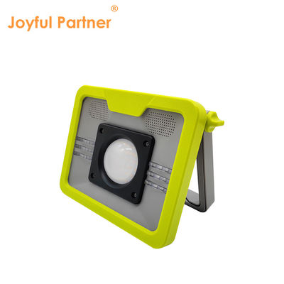 โปรเทรบเลท LED แคมป์แสงอาทิตย์ 4W IP65 กันน้ํา SMD LED สีขาวเย็น สามารถชาร์จใหม่ได้กับ BT สําหรับการเดินป่า