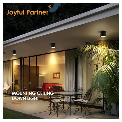 หลังคาภายในภายนอก IP65 8w ด้านผิวติดทรงกระบอก สีขาวเย็น 4000K LED Uplights CE RoHS Certificate