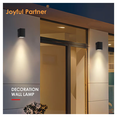 ด้านนอก ด้านใน Led Wall Light ตาราง 8W DC 24v สีขาวอบอุ่น SMD LED Casting Aluminum Housing มูลติฟункชั่นมุมขั้ว