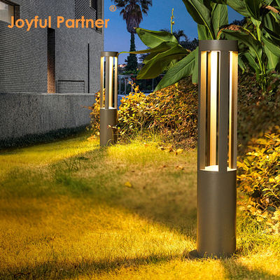โคมไฟเสาไฟภูมิทัศน์วิลล่ากันน้ำ IP65 ลดราคา 10W อะลูมิเนียมหล่อขึ้นรูป 220v พร้อมไฟส่องสว่าง 360 องศาสำหรับทางเดิน